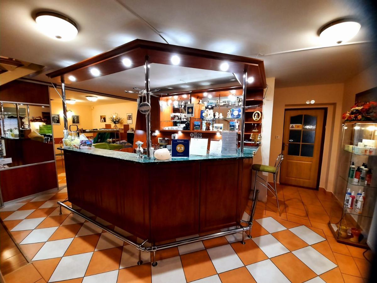 Vila Viktoria Rajecké Teplice Extérieur photo